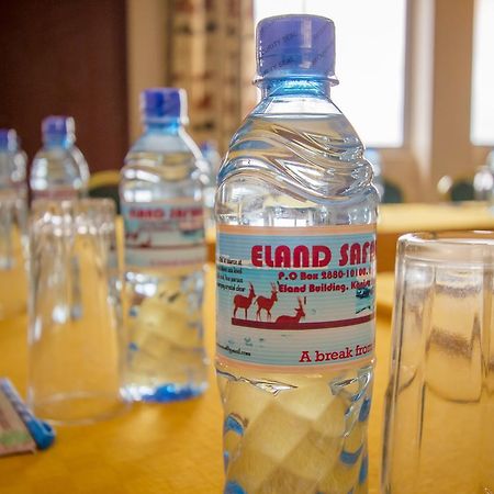 Eland Safari Hotel Nyeri Kültér fotó