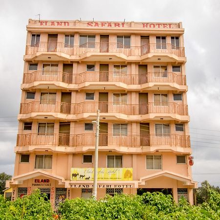 Eland Safari Hotel Nyeri Kültér fotó
