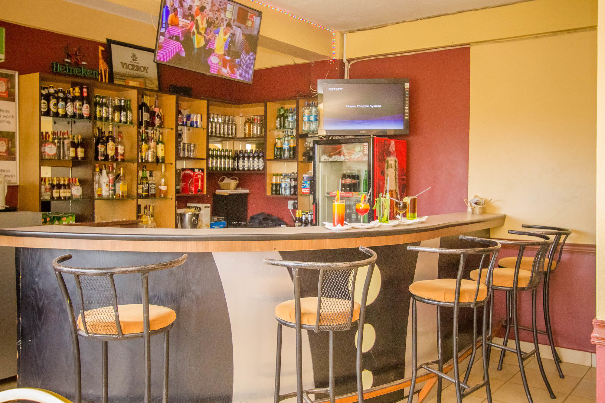 Eland Safari Hotel Nyeri Kültér fotó